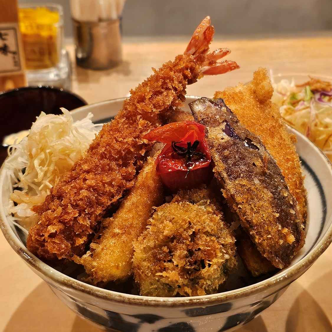 오사카 신사이바시 텐동 가츠동 점심 혼자여행 맛집 추천