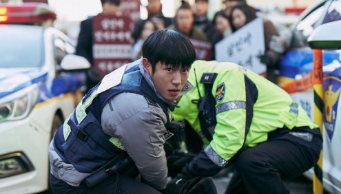 '배테랑'의 후속작 '배테랑 2' 영화 속 장면 배우 정해인