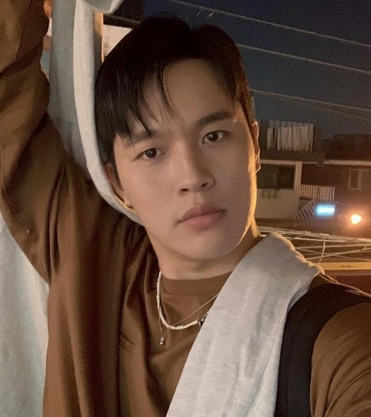 유아인 재판 대질 거부 헤어몬 근황