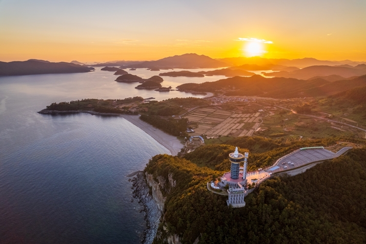 고흥-남열해돋이해수욕장-황금빛-일몰