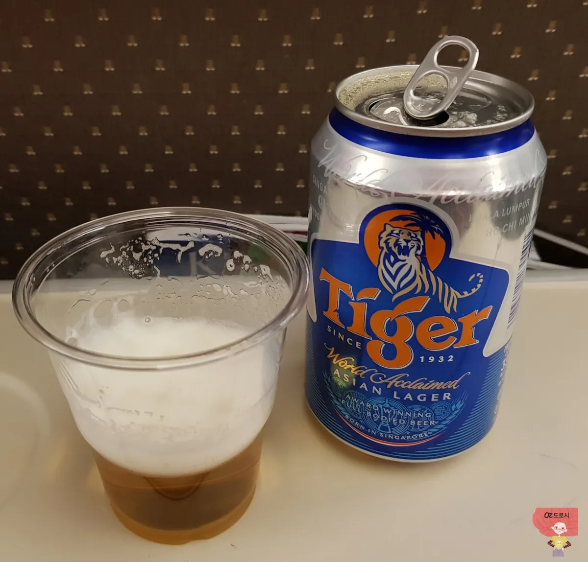 싱가포르항공-기내에서-마시는-싱가폴-맥주-타이거