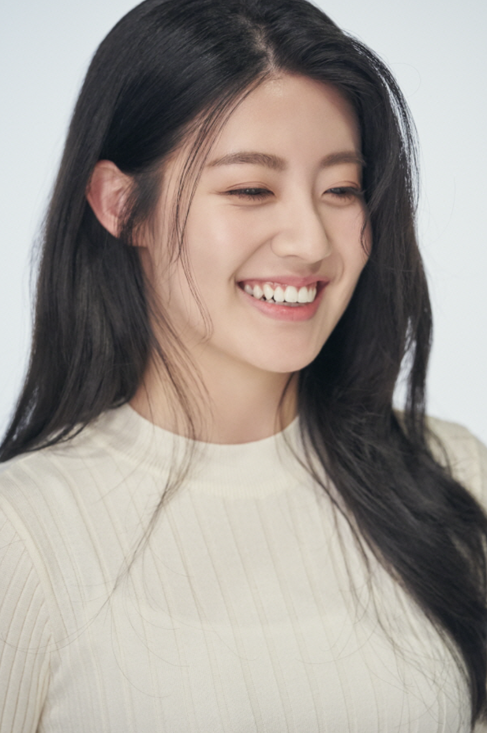 남지현 미소2