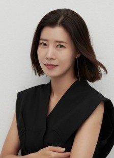 김서형 종이달
