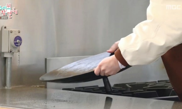 전지적 참견 시점 하정우도 반한 이영자표 레시피 3종 – 알감자 버터구이, 삼색 솥밥, 곶감 말이