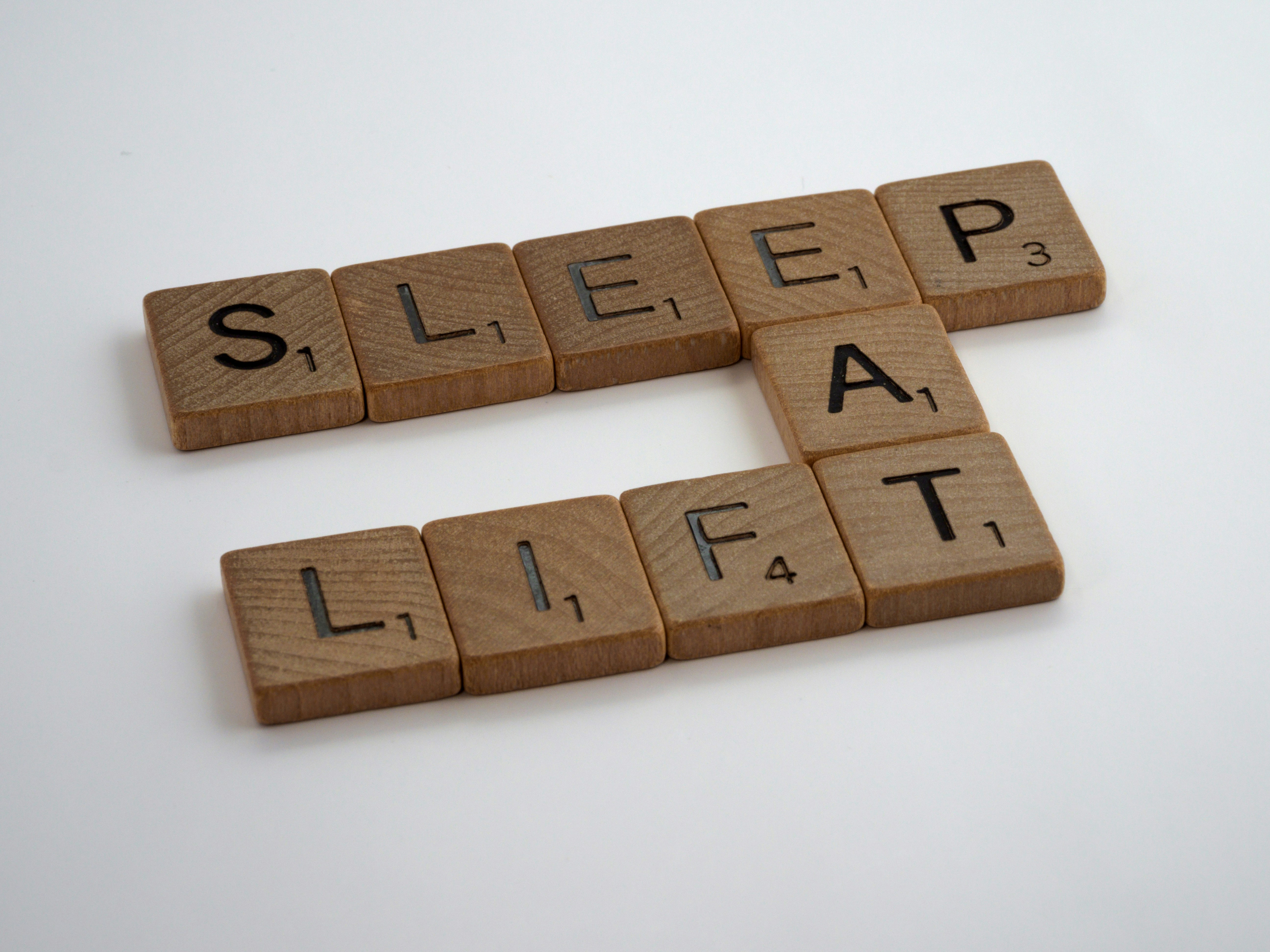"Sleep a Life" 단어 카드 이미지 (수면의 중요성 강조)