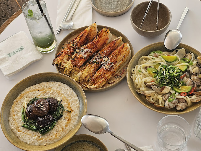 성수동 퓨전 한식 '아웃오브오더'