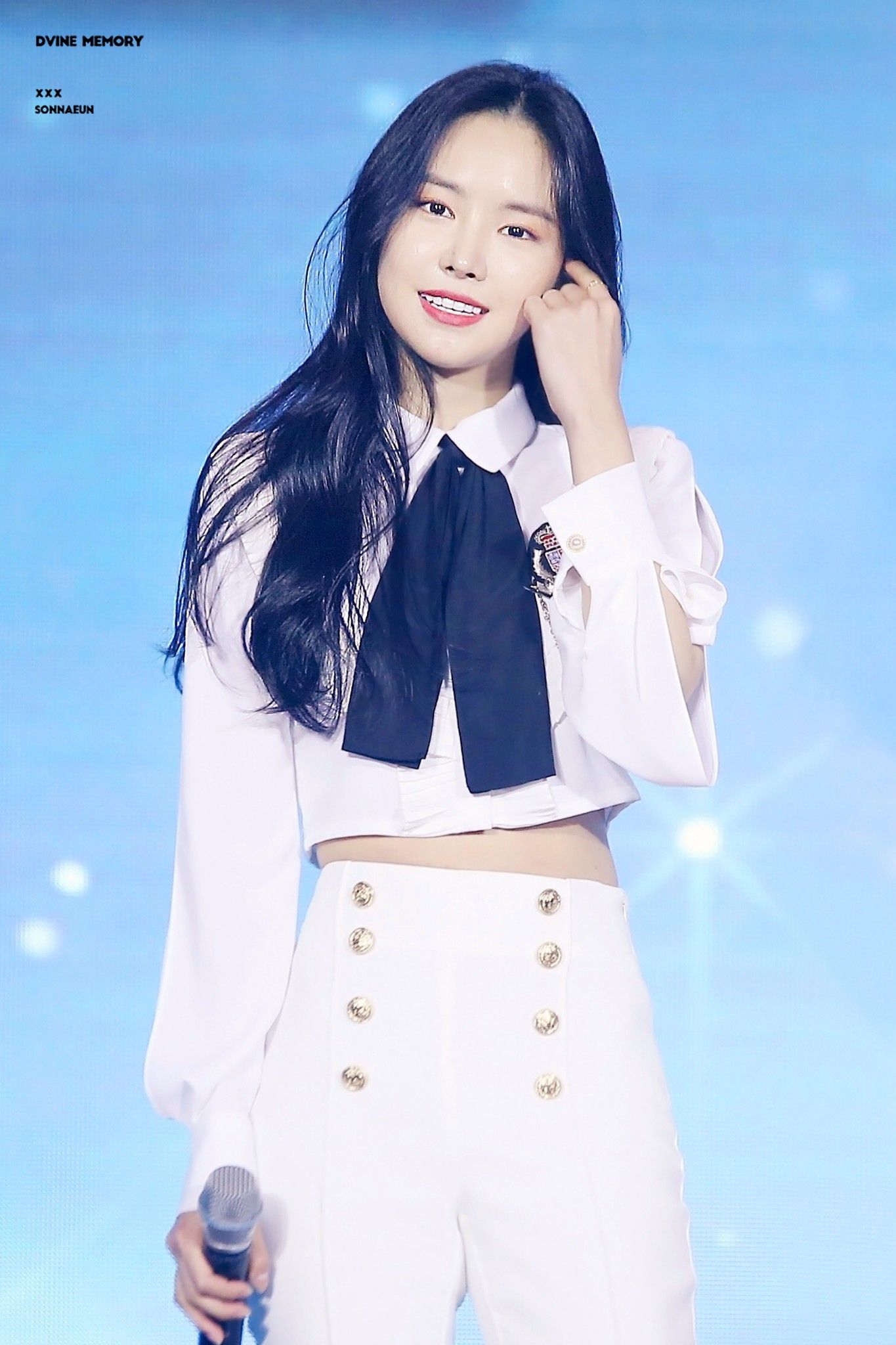 손나은 레깅스 완판녀