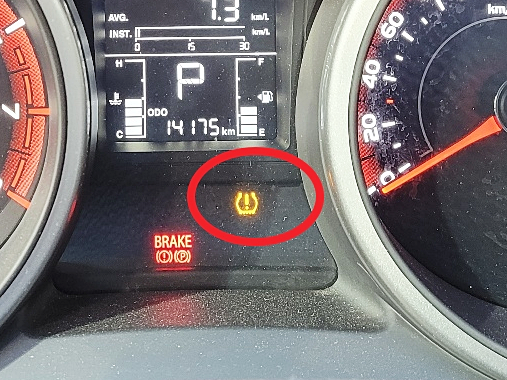 타이어 공기압경고