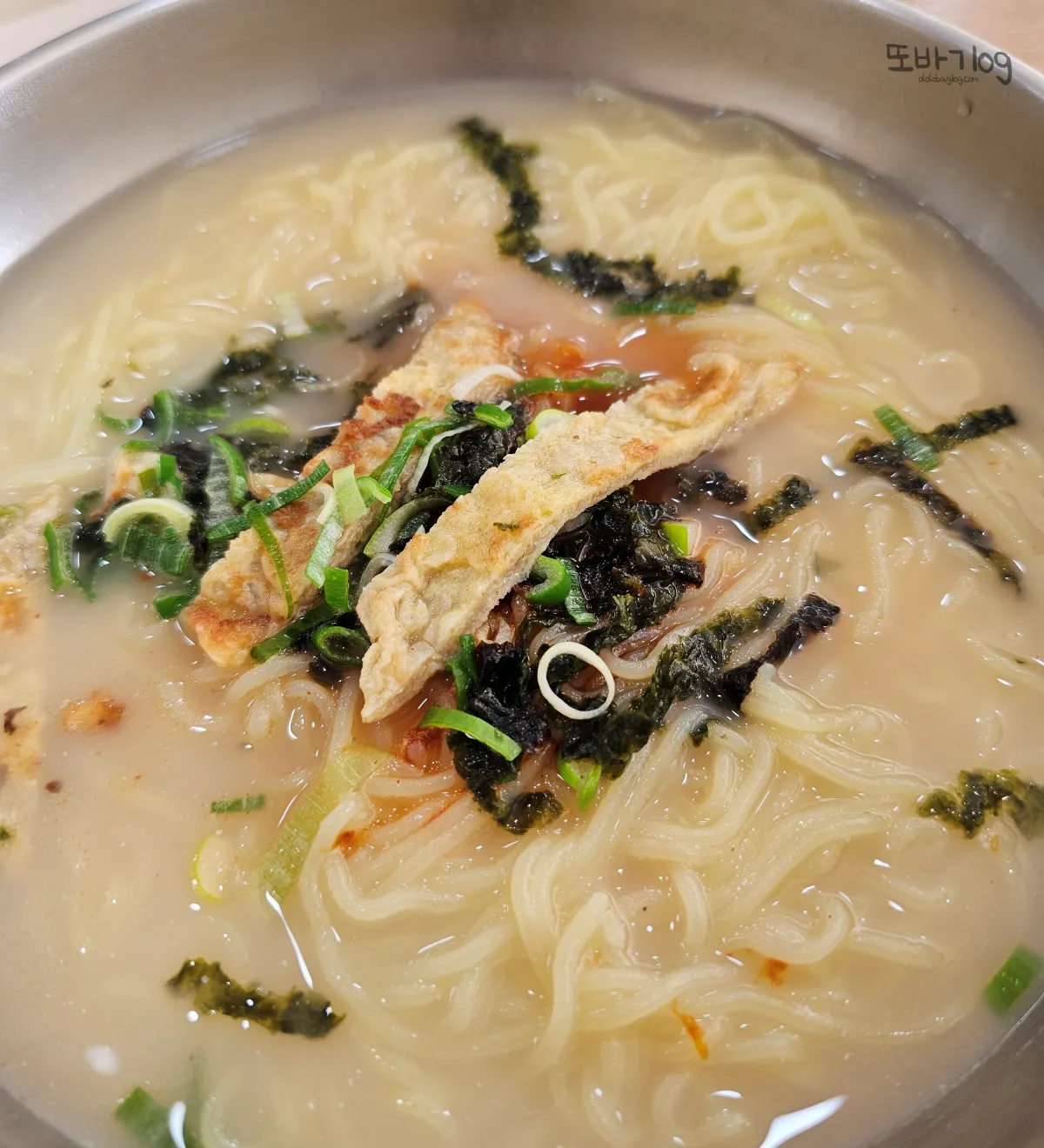 왜관-소문난동래밀면-온밀면