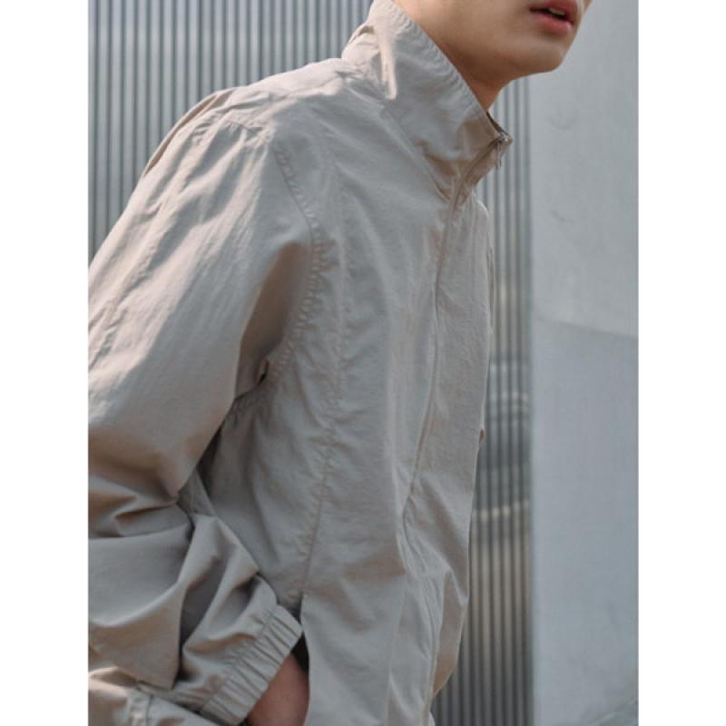 에잇세컨즈 남성 경량 나일론 윈드브레이커 라이트 423339LY42