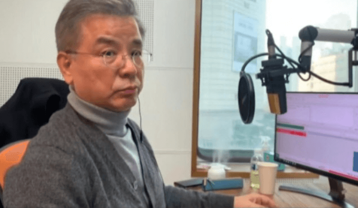 강석우-라디오-진행-사진