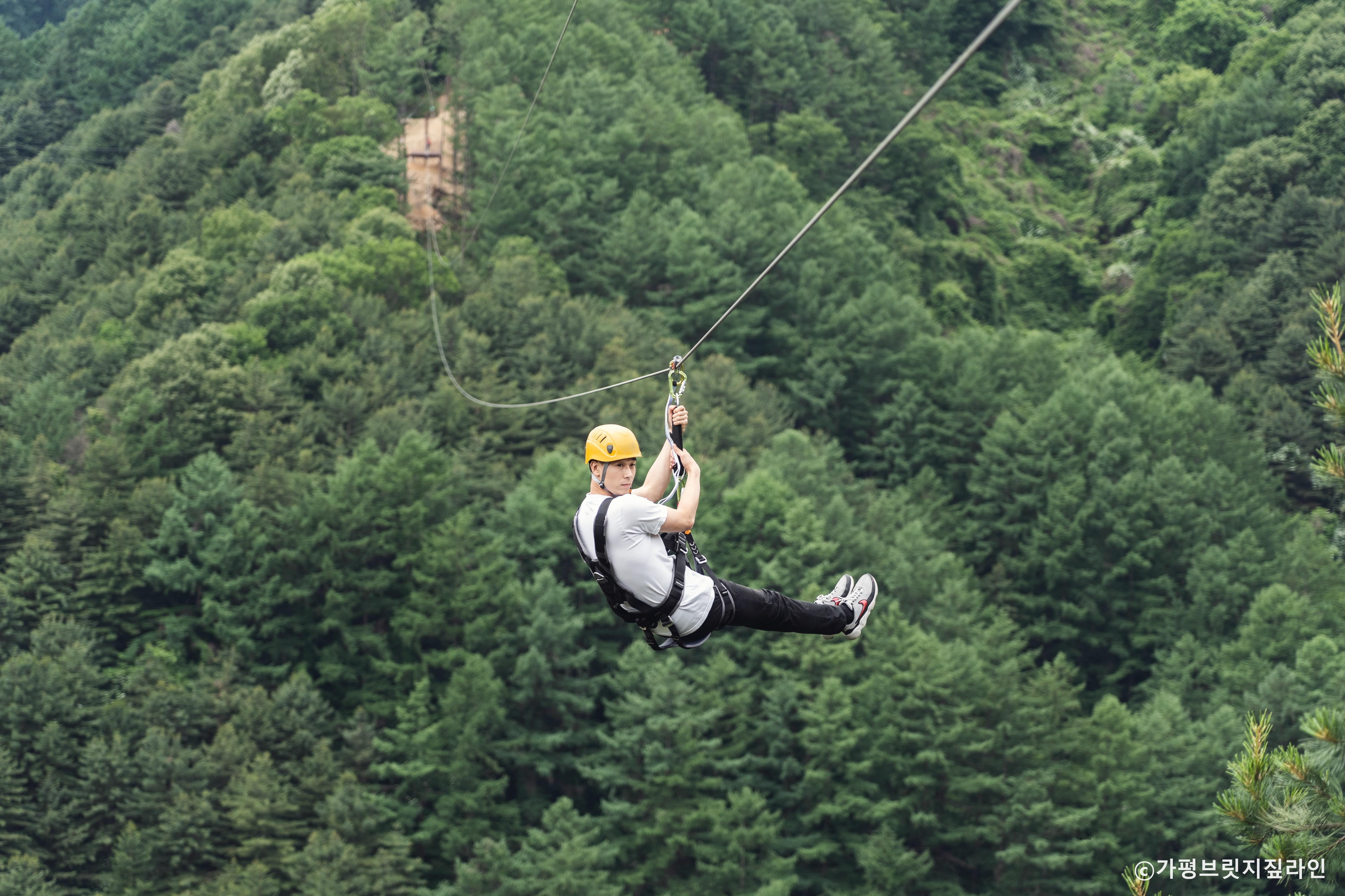 짜릿하게 신록의 계절을 즐기는 방법, 가평 ‘브릿지짚라인’