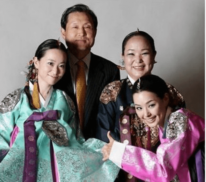 이하늬-가족사진-한복