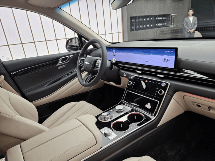 제네시스 GV80 페이스리프트 가격 출시일 실내 변경된 점