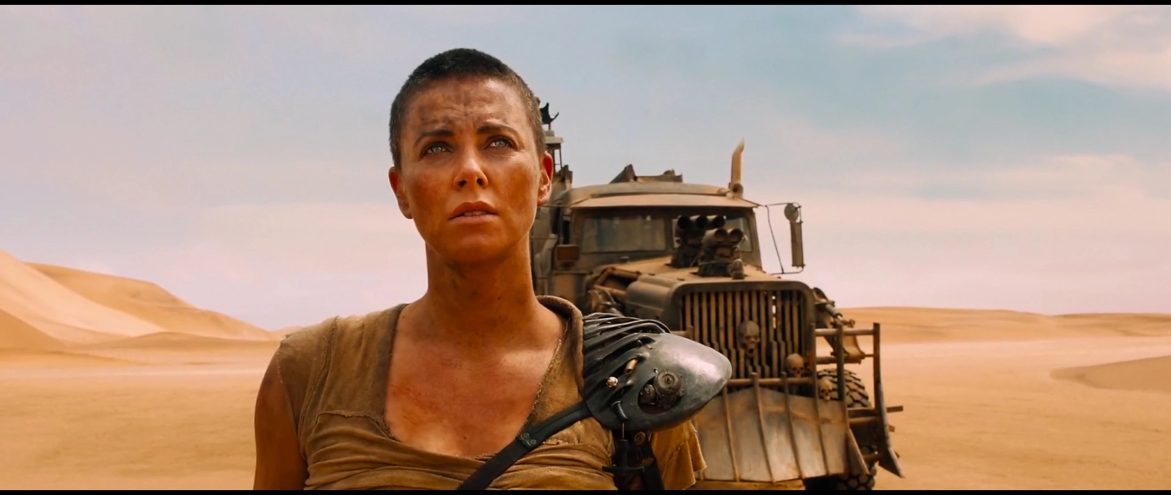 퓨리오사(샤를리즈 테론)