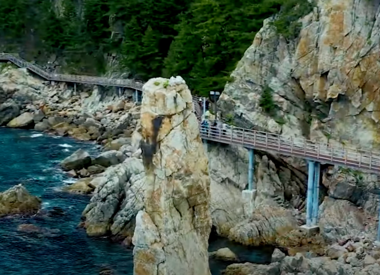 초곡-용굴-촛대바위길