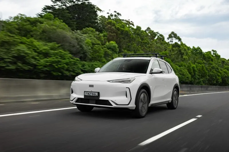 지리 EX5 이미지