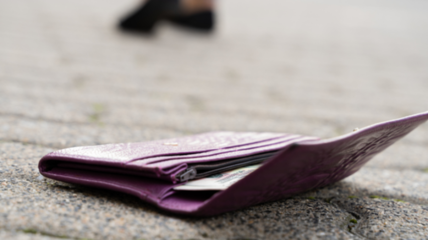 신용카드 분실 시 대처 방법 - 빠르게 신고하고 피해 막는 법!