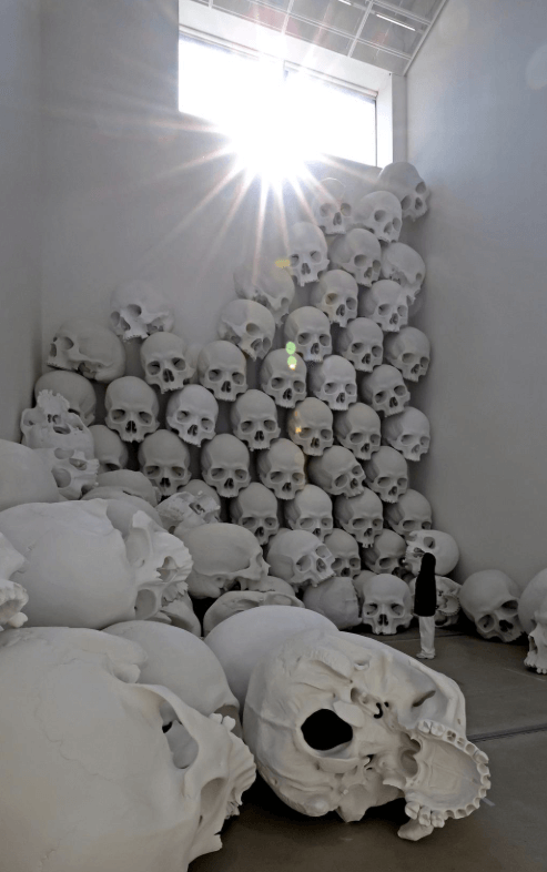 론 뮤익 개인전