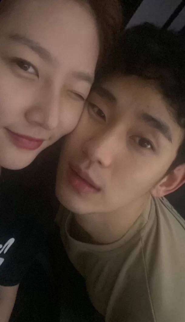 의김수현과 김새론 삭제된 사진