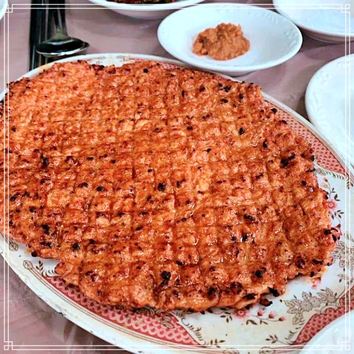 동네한바퀴 경북 청송 신천 닭살 부부 끓이는, 약수 보양식 닭불백숙 맛집