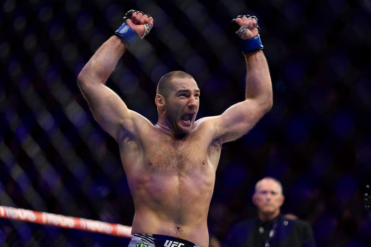 UFC 312 - 두 플레시스 vs 스트릭랜드