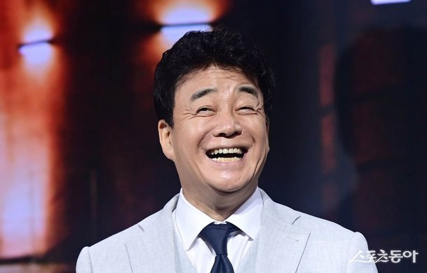 더본코리45플러스아 대표 겸 방송인 백종원이 ‘갑질했다’는 폭로가 방송사 PD 입을 통해 나왔다.