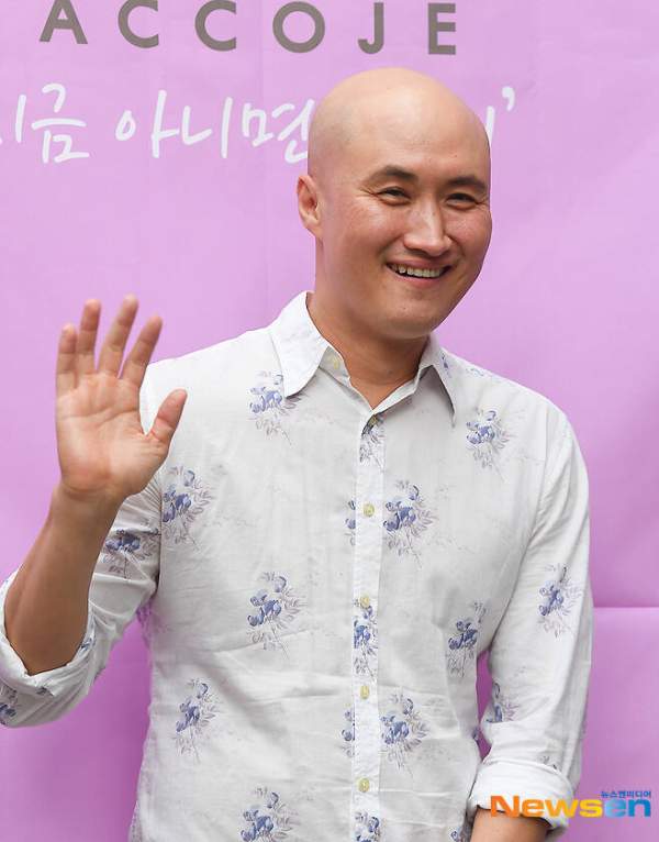 뉴진스님 윤성호