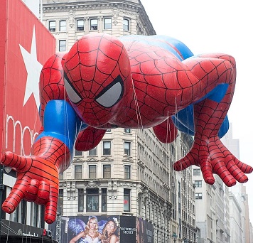 거대한 풍선 캐릭터 - 스파이더맨