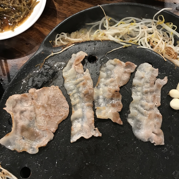 목살숙주구이와 삼겹숙주구이