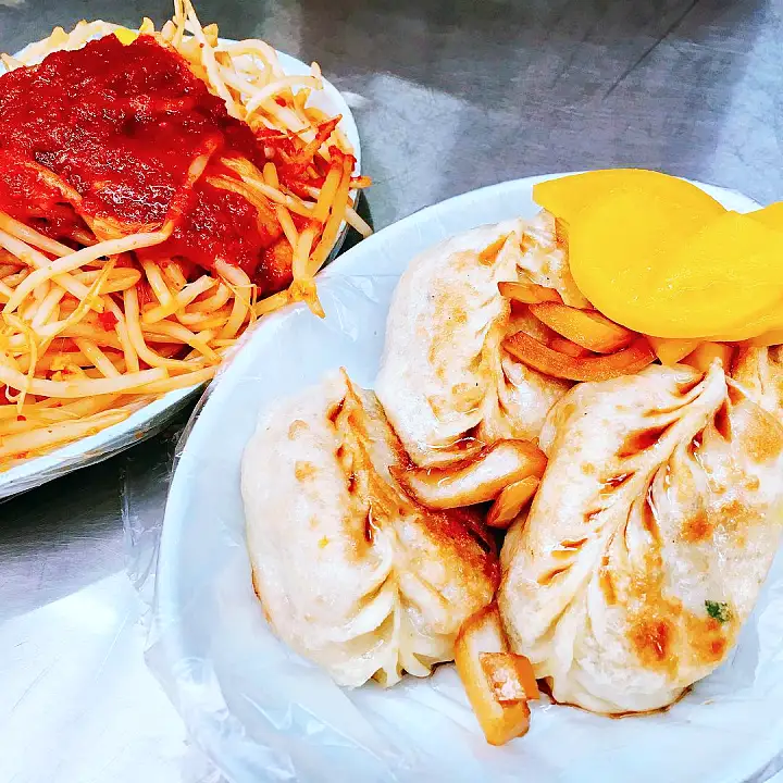 생방송오늘저녁 대구 서문시장 나뭇잎 손만두 찐만두 매콤 양념오뎅 맛집 추천
