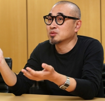 김봉진 시계