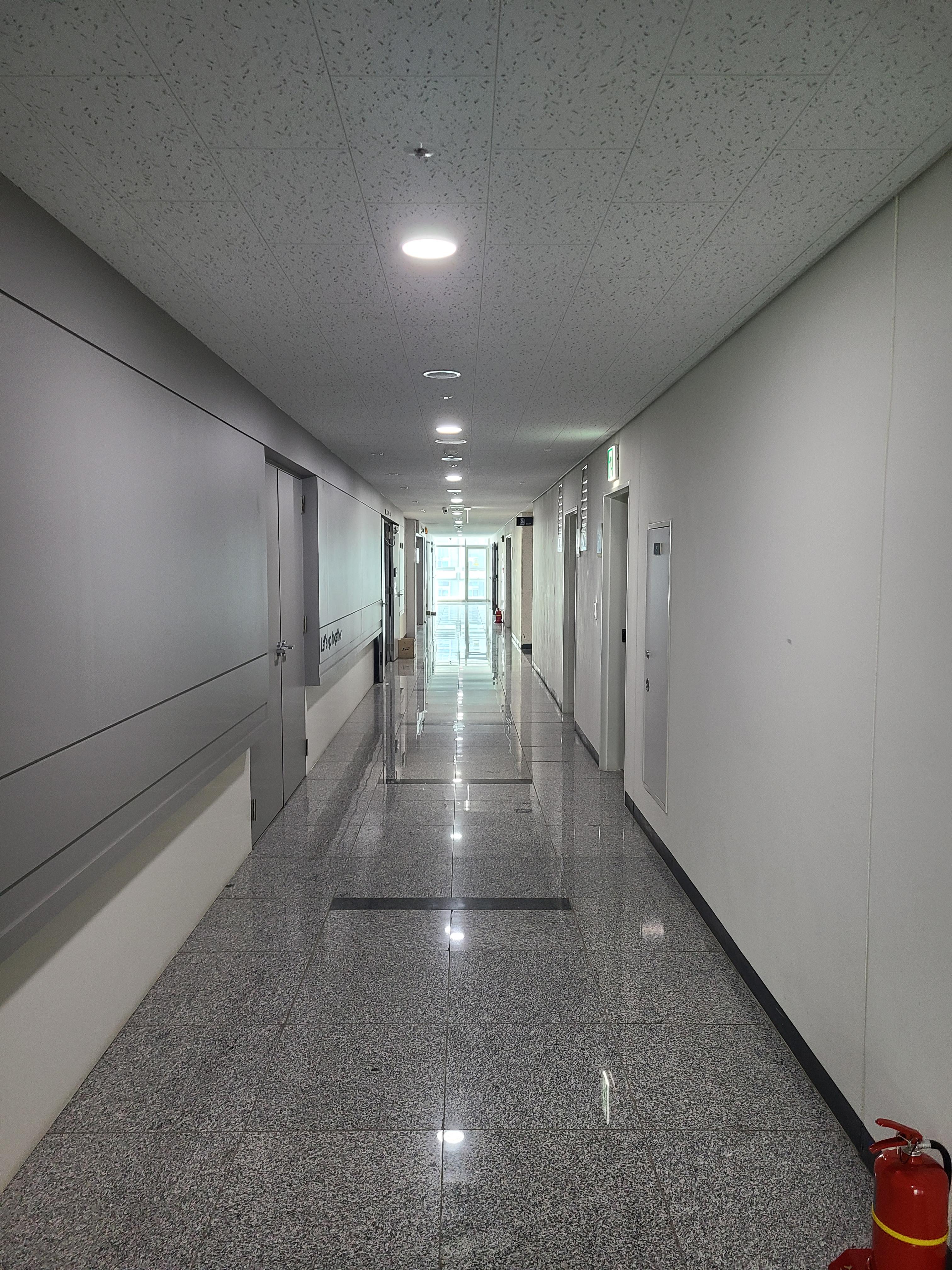 더리브골드타워 섹션오피스3