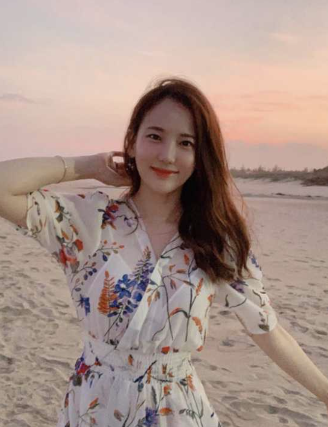 김지원 셀카