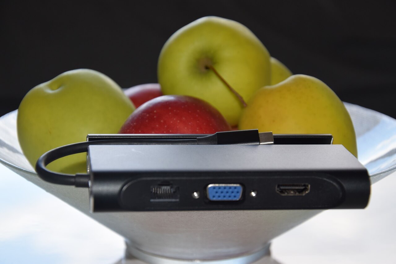 핸드폰으로 구형티비 연결