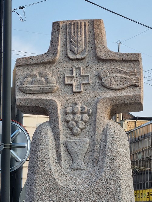 이천성당 십자가 표지석 뒷면 사진