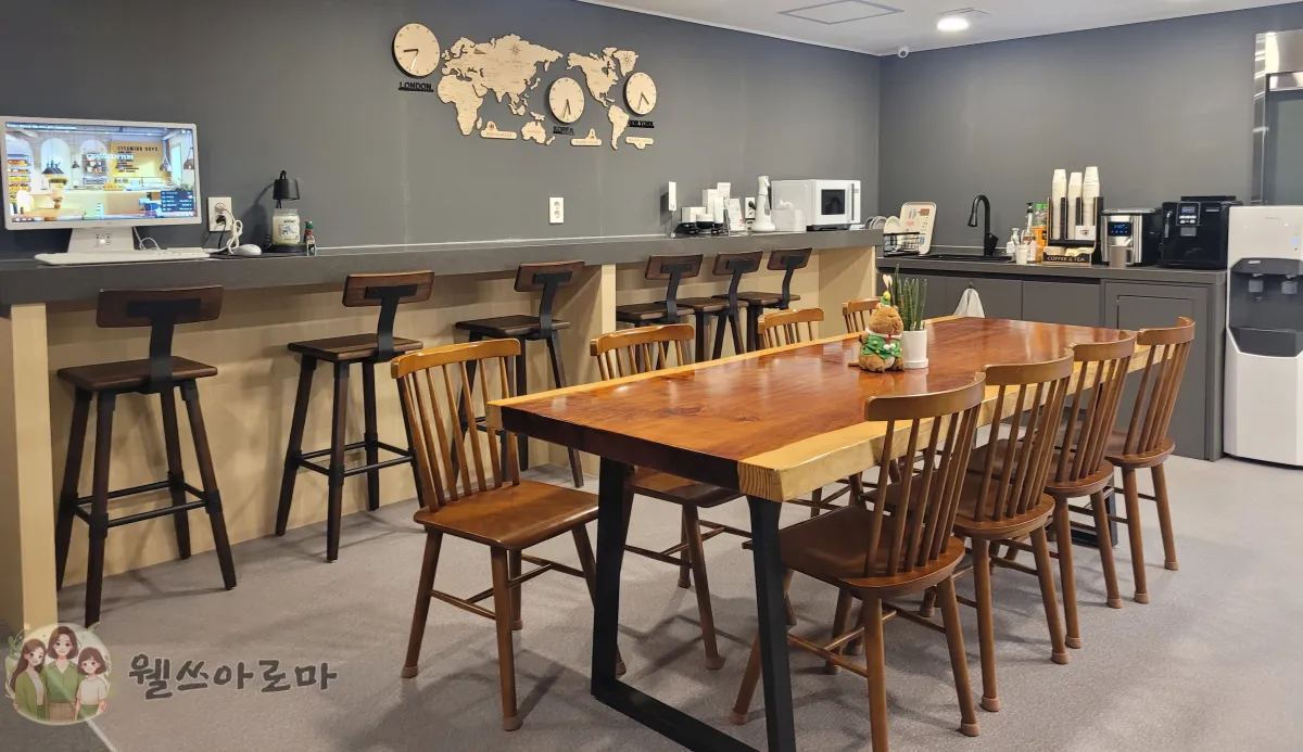 더스테이휴명동-공용거실-편의시설모습