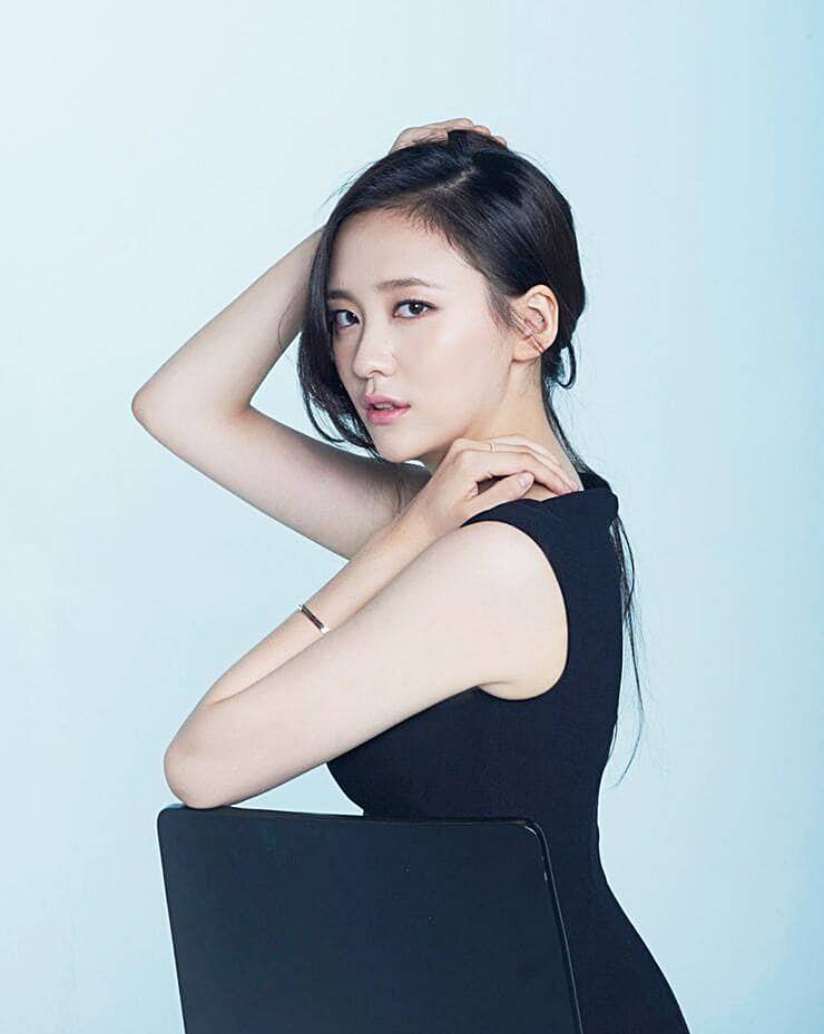 배우-박지현