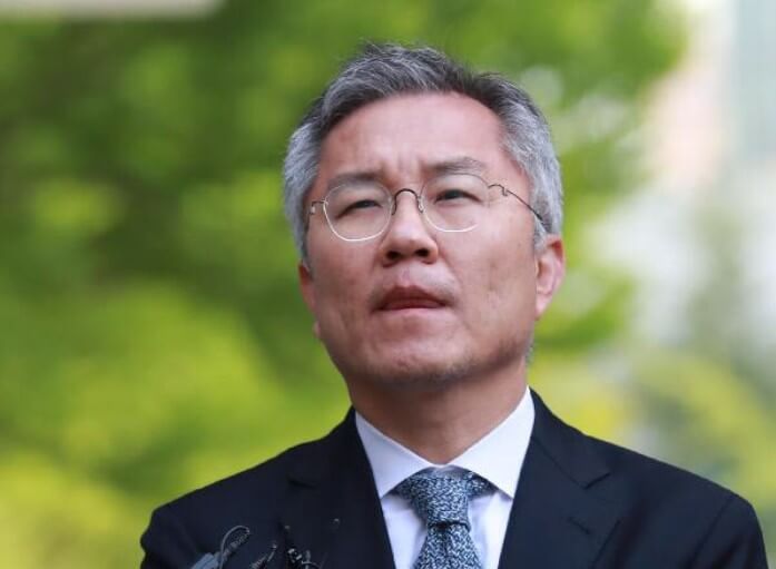 최강욱 국회의원 프로필