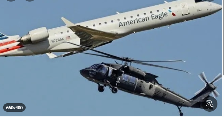 미국 항공기와 헬기 충돌 사고