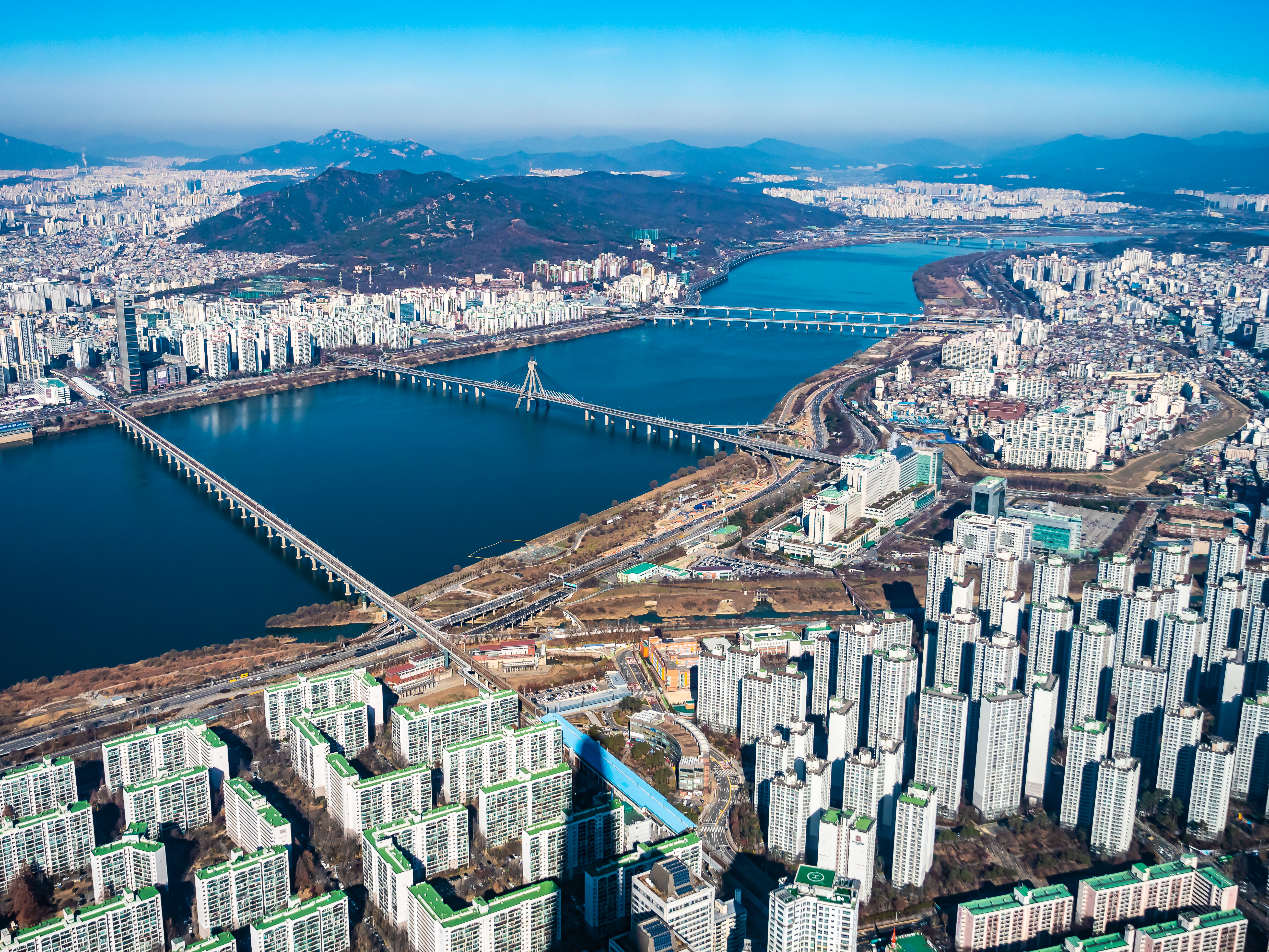 서울 한강 인근 풍경