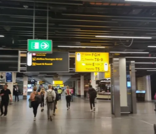 암스테르담-공항-사진