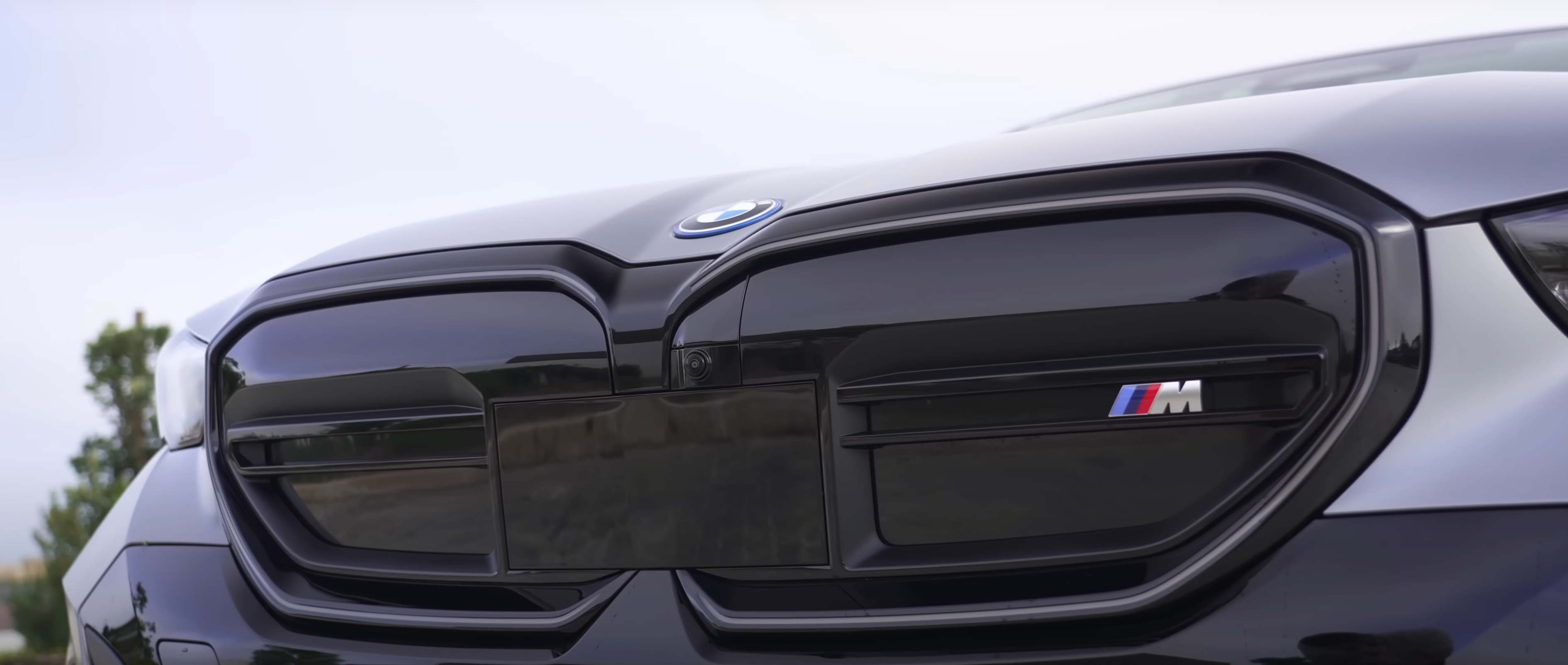 제네시스 G80 VS BMW 520i