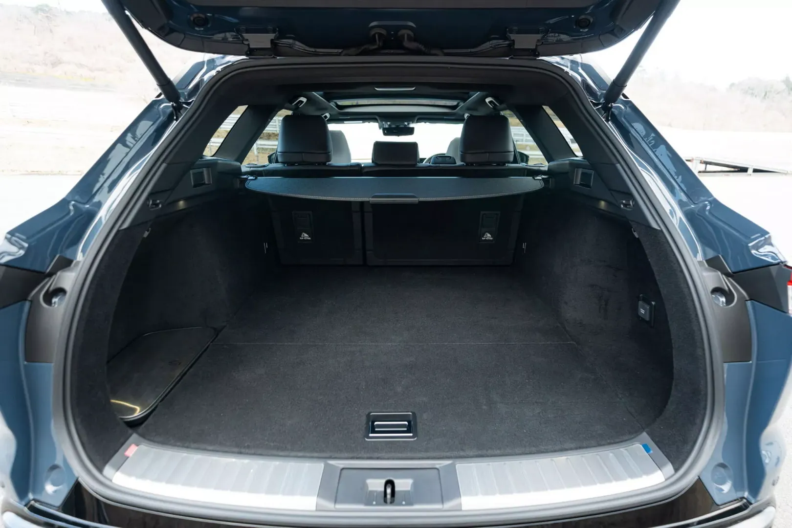 토요타 크라운 에스테이트 이미지