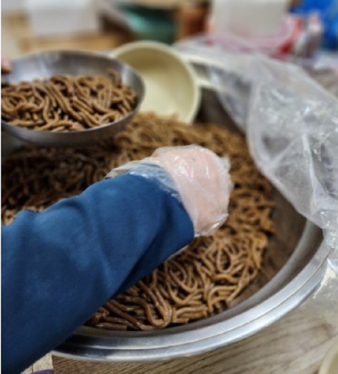 도토리국수-극한직업
