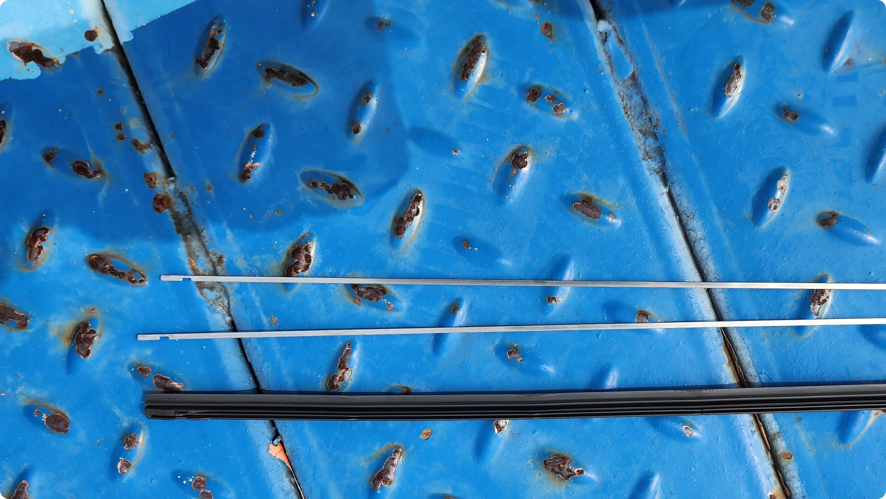 k8하이브리드 고무날과철심