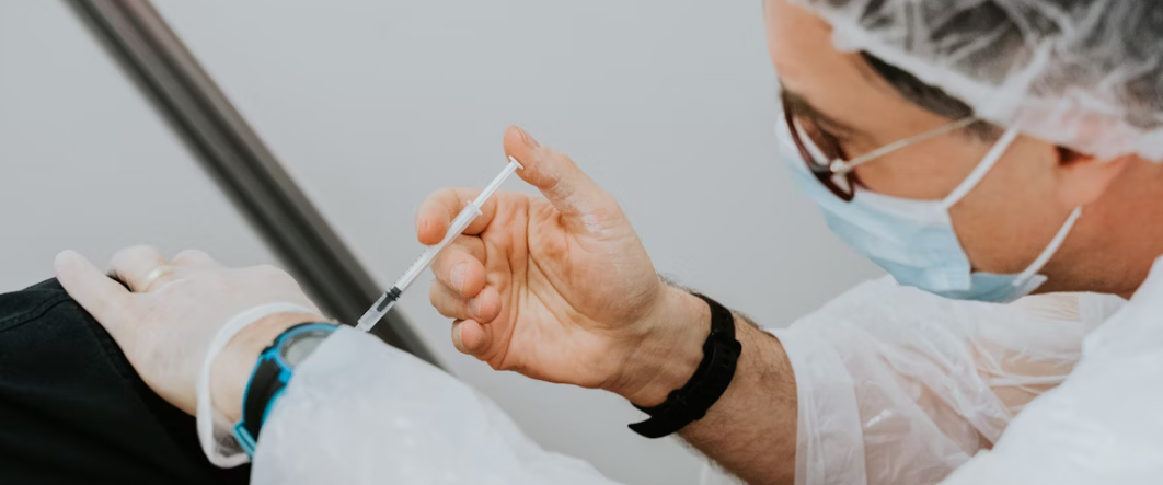 예방접종 일정과 우선 접종 대상