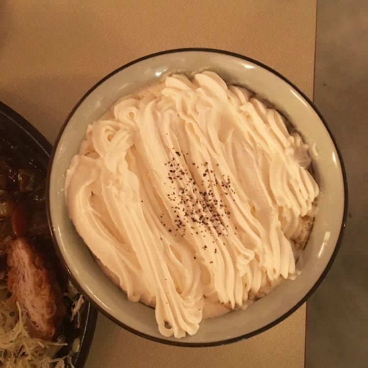 토끼정에서-꼭-먹어야하는-크림-카레-우동