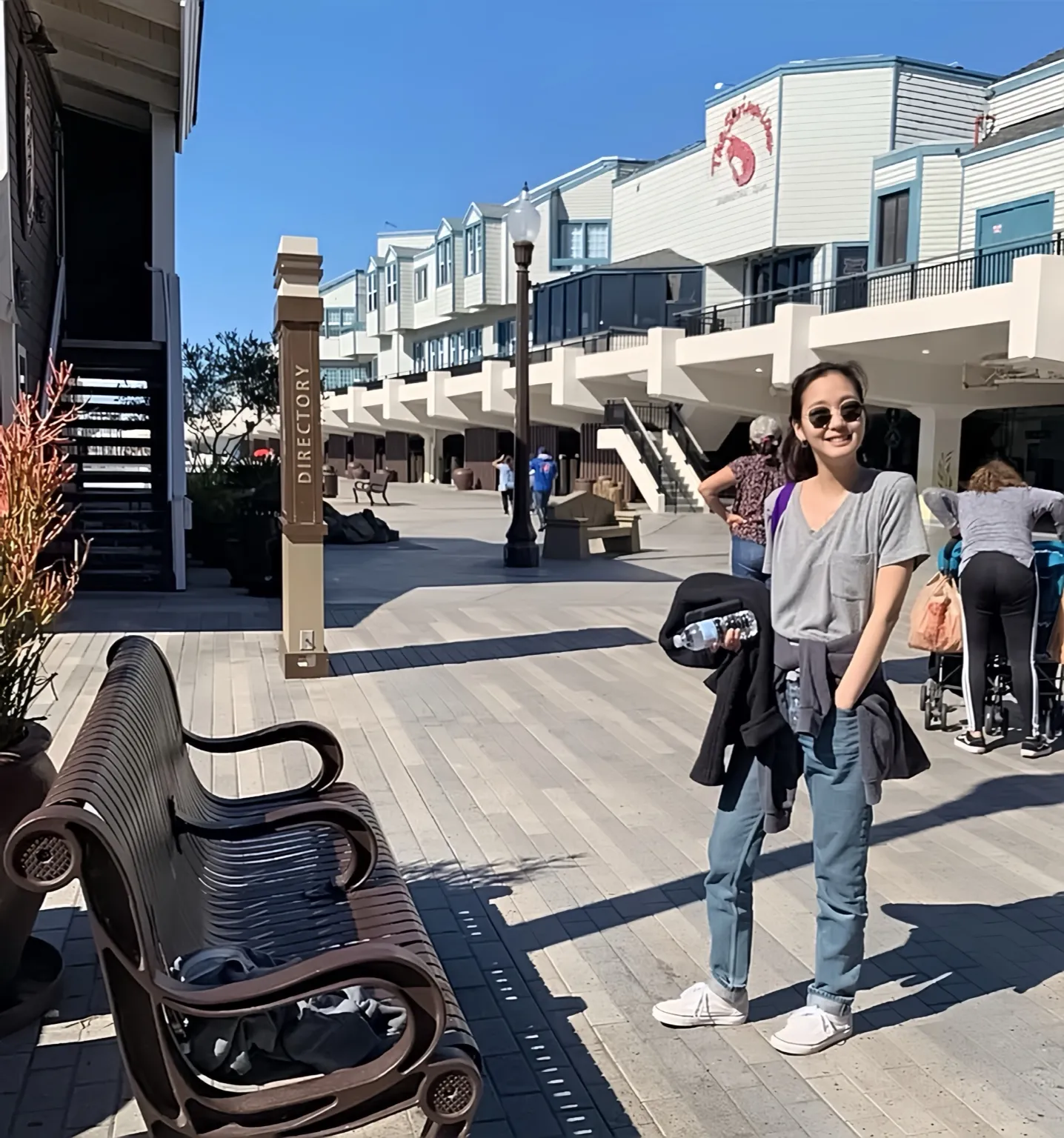 김고은&#44; 김고은 왓츠인마이백&#44; 왓츠 인 마이 백&#44; 김고은 가방&#44; 샤넬 22백&#44; 샤넬 앰버서더&#44; 김고은 패션&#44; 김고은 스타일&#44; 내추럴 시크&#44; 셀럽 스타일&#44; 여자 연예인 가방