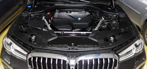 5시리즈-엔진룸